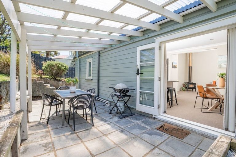 Photo of property in 21 Glenross Street, Glenross, Dunedin, 9011