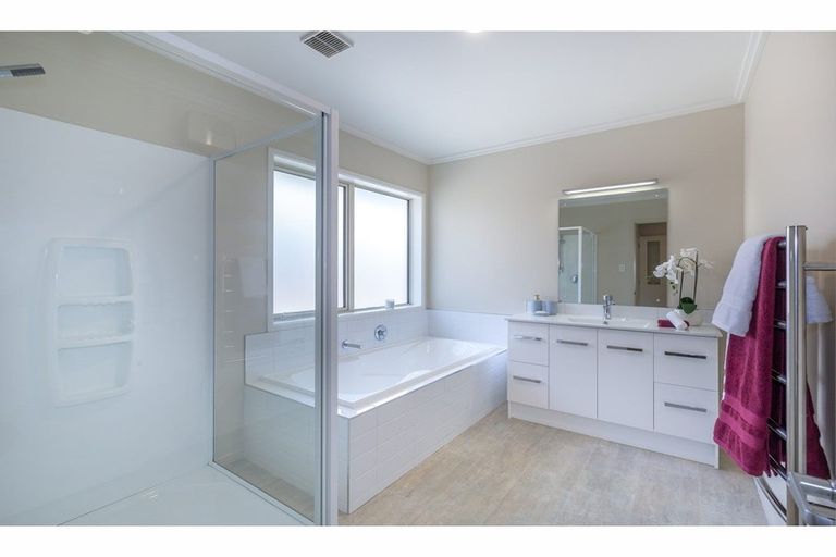 Photo of property in 25 Muir Avenue, Halswell, Christchurch, 8025