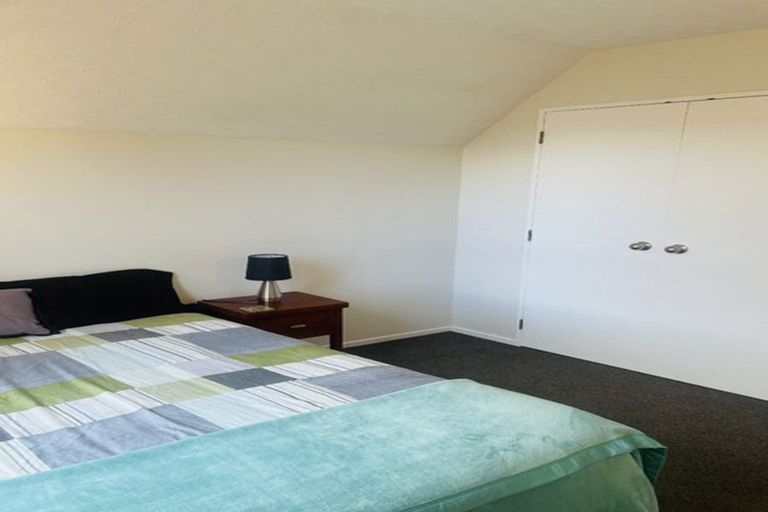 Photo of property in 1/35 Solway Avenue, Ilam, Christchurch, 8041