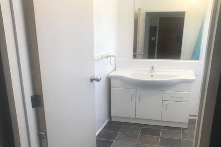 Photo of property in 23a Rata Street, Upper Vogeltown, New Plymouth, 4310