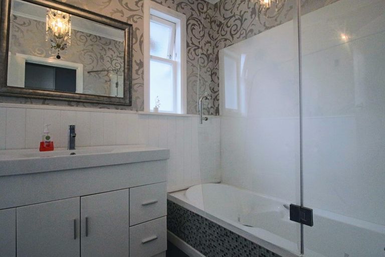 Photo of property in 42 Nelson Street, Howick, Auckland, 2014