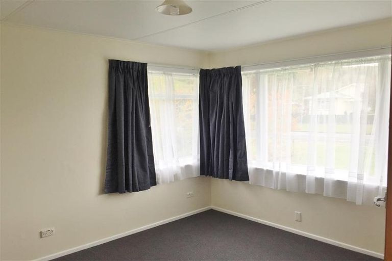 Photo of property in 43 Caffray Avenue, Aramoho, Whanganui, 4500