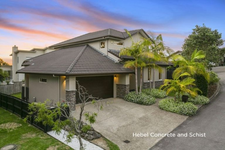 Photo of property in 182 Greenhithe Road, Greenhithe, Auckland, 0632