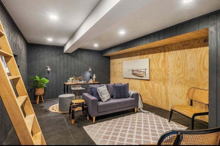 Photo of property in 79 Marine Parade, Paraparaumu Beach, Paraparaumu, 5032