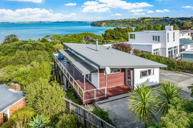 Photo of property in 79 Clinton Road, Tawharanui Peninsula, Warkworth, 0986