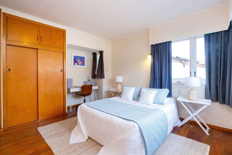 Photo of property in 209 Southampton Street West, Hastings, 4122