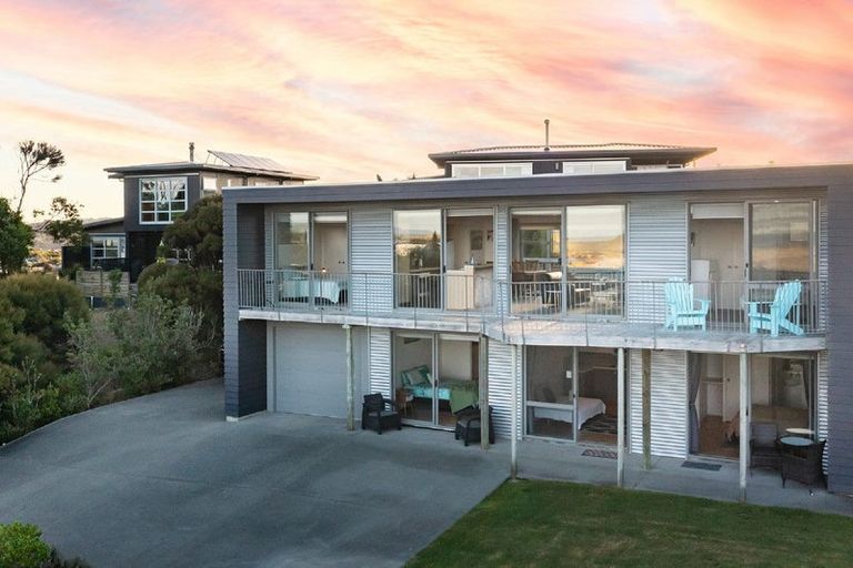 Photo of property in 36 Moir Point Road, Mangawhai Heads, Mangawhai, 0505