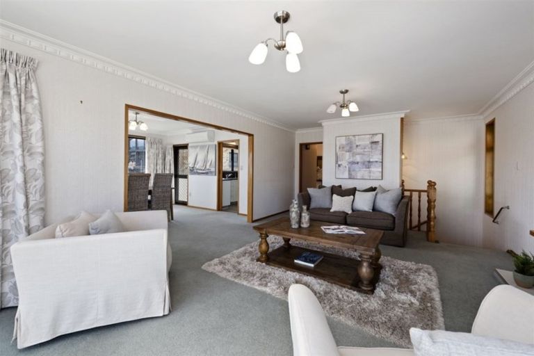 Photo of property in 39 Pitau Road, Mount Maunganui, 3116