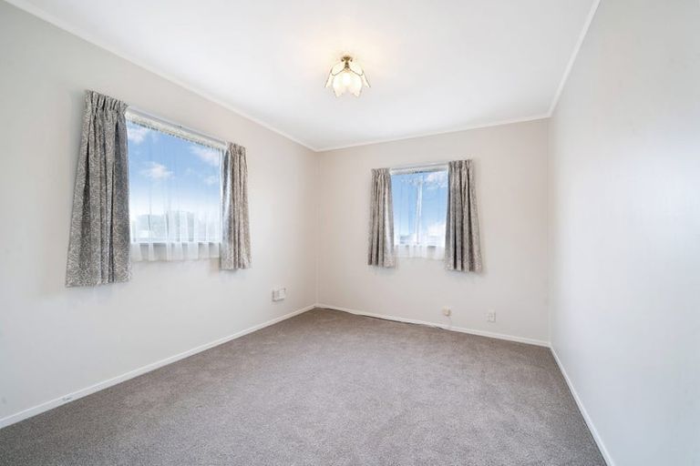 Photo of property in 3/24 Miro Street, New Lynn, Auckland, 0600