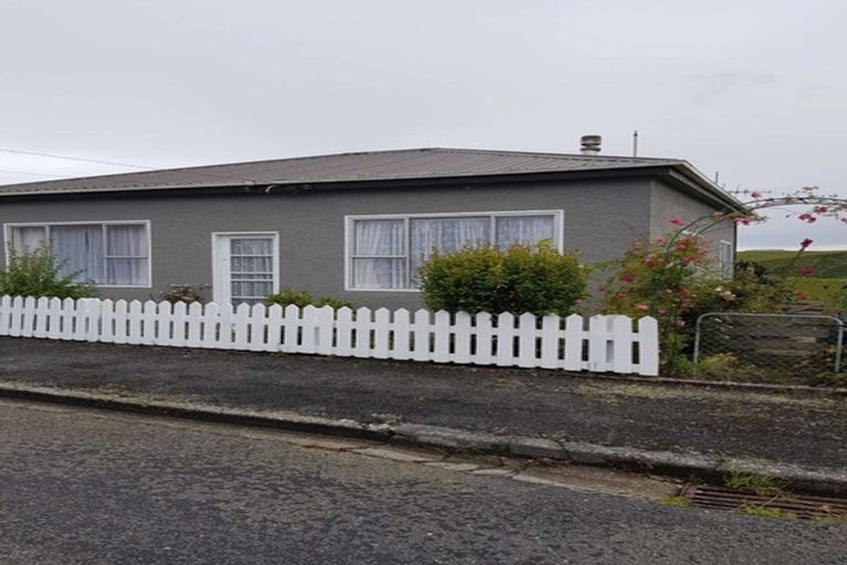 Photo of property in 159 Benhar Road, Benhar, Balclutha, 9272