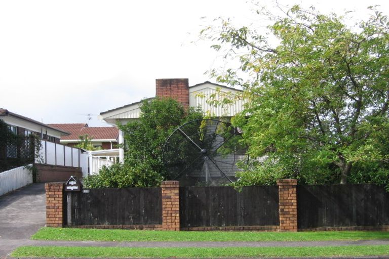 Photo of property in 39 Stanniland Street, Sunnyhills, Auckland, 2010