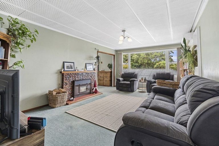 Photo of property in 108 Huatoki Street, Frankleigh Park, New Plymouth, 4310