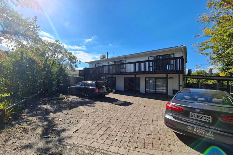 Photo of property in 8b Wharepaina Crescent, Springfield, Rotorua, 3015