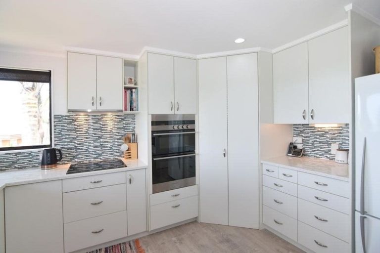 Photo of property in 3 Pine Grove, Tairua, 3508