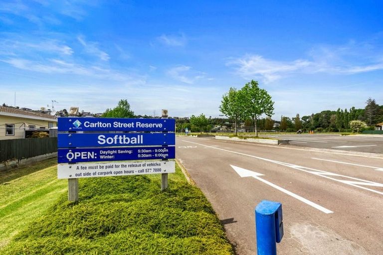 Photo of property in 402a Ngatai Road, Bellevue, Tauranga, 3110