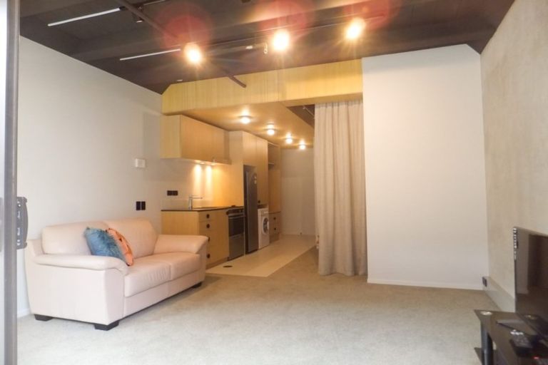 Photo of property in Vedado Apartments, 107/41 Hopper Street, Mount Cook, Wellington, 6011