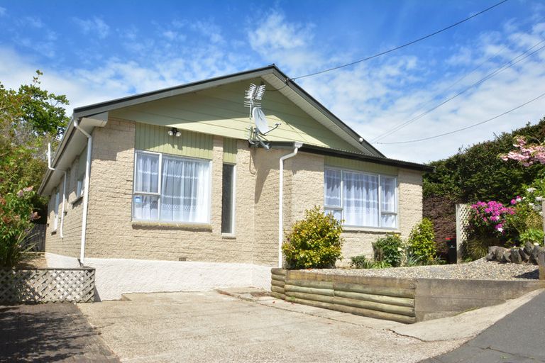 Photo of property in 32 Ventnor Street, Mornington, Dunedin, 9011