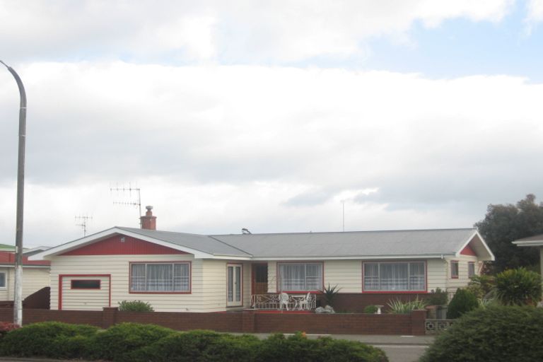Photo of property in 50 Taradale Road, Marewa, Napier, 4110