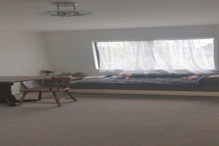 Photo of property in 20 Harbour Crest Drive, Waiuku, 2123