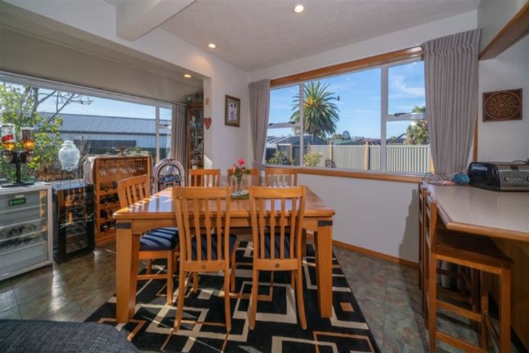 Photo of property in 73 Balcairn Street, Halswell, Christchurch, 8025