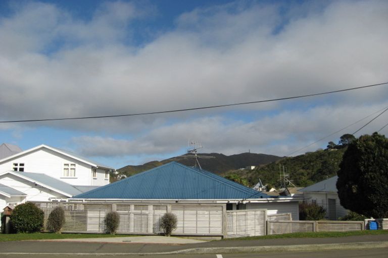 Photo of property in 13 Raine Street, Karori, Wellington, 6012