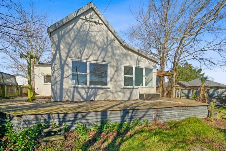 Photo of property in 290 Pages Road, Wainoni, Christchurch, 8061