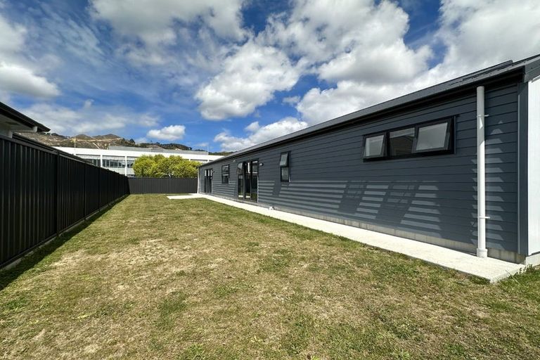 Photo of property in 29 Cynisca Crescent, Wallaceville, Upper Hutt, 5018