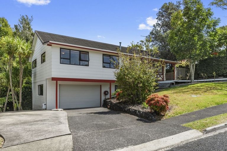 Photo of property in 3 Scarlock Avenue, Browns Bay, Auckland, 0630