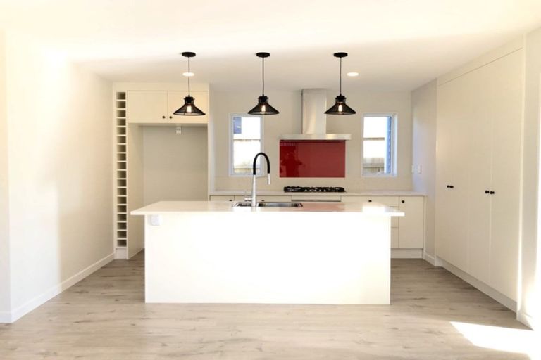 Photo of property in 19 Taikaranga Street, Pukekohe, 2120