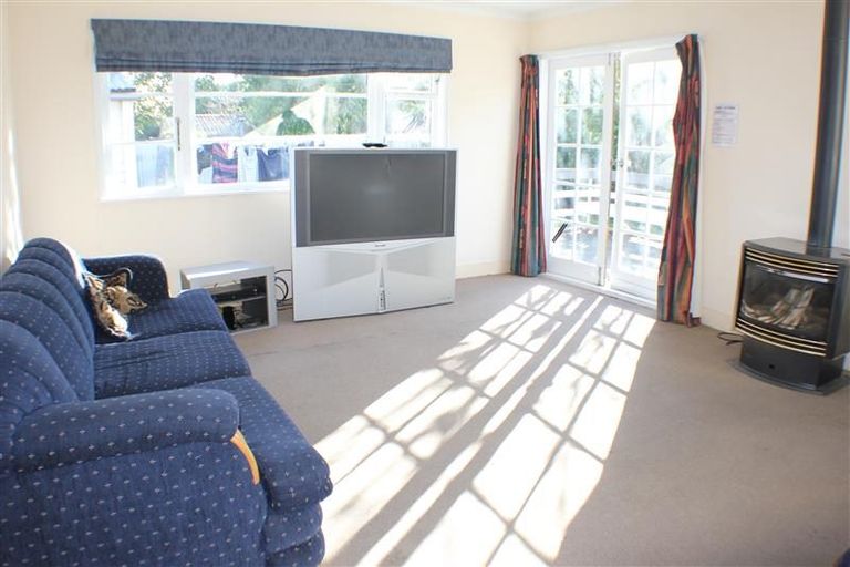 Photo of property in 46 Whakatiki Street, Trentham, Upper Hutt, 5018