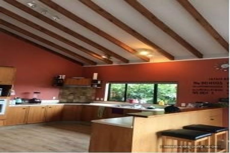 Photo of property in 43 Greenvalley Rise, Glenfield, Auckland, 0629