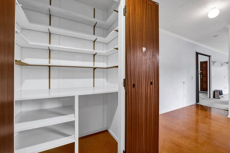 Photo of property in 21 High Street, Hawera, 4610