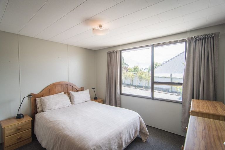 Photo of property in 3/28 Avenue Road, West End, Timaru, 7910