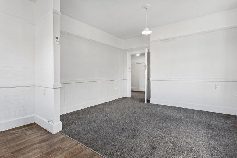 Photo of property in 2/24 North Avon Road, Richmond, Christchurch, 8013