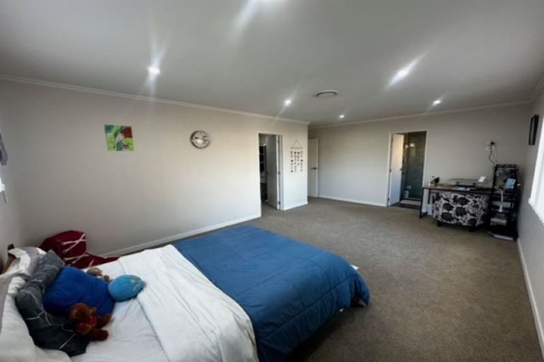 Photo of property in 5c Listack Drive, Flat Bush, Auckland, 2019