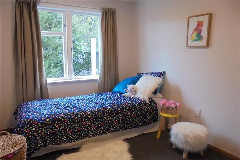 Photo of property in 8 John Street, Stokes Valley, Lower Hutt, 5019