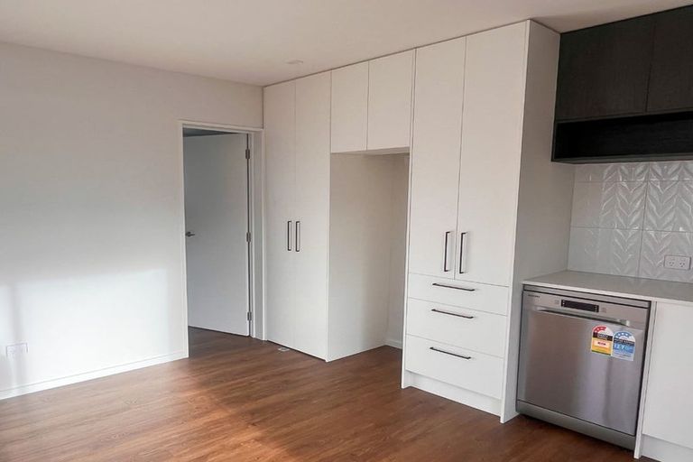 Photo of property in 3/107 Mackworth Street, Woolston, Christchurch, 8062