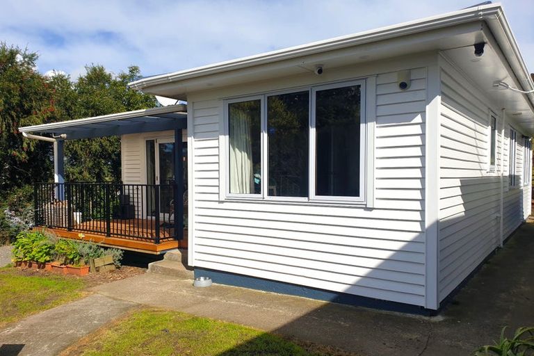 Photo of property in 41a View Road, Hikurangi, 0114