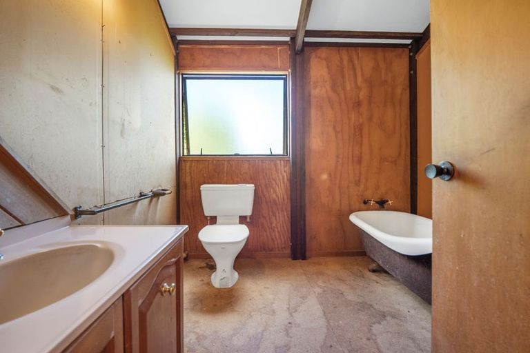 Photo of property in 71 Lynd Road, Ararimu, Bombay, 2675