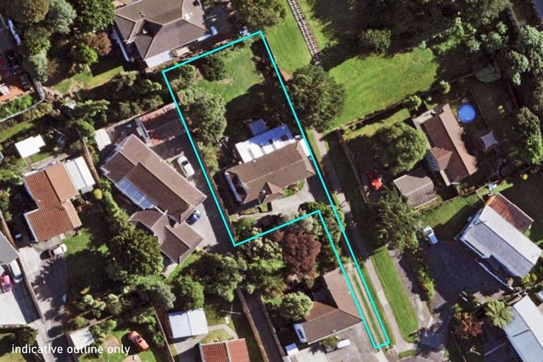 Photo of property in 44 Aronia Way, Goodwood Heights, Auckland, 2105