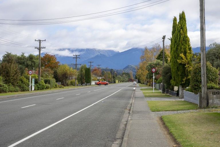 Photo of property in 16 Bligh Street, Te Anau, 9600