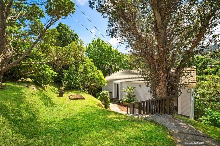 Photo of property in 37 Rothsay Road, Ngaio, Wellington, 6035