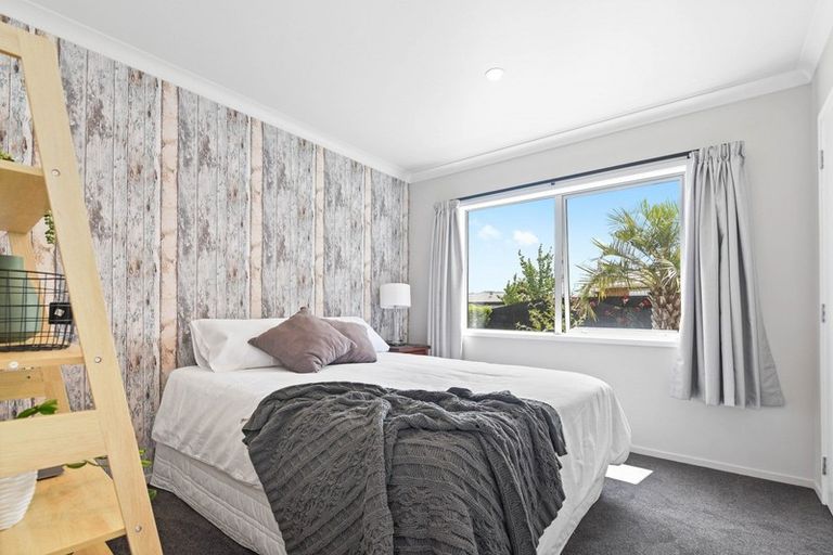 Photo of property in 44 Aquila Crescent, Rototuna North, Hamilton, 3210