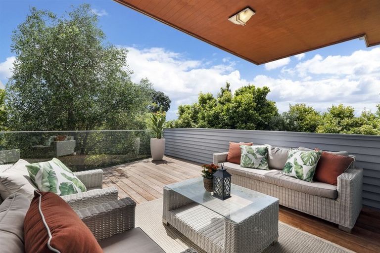 Photo of property in 67a Hastings Road, Mairangi Bay, Auckland, 0630