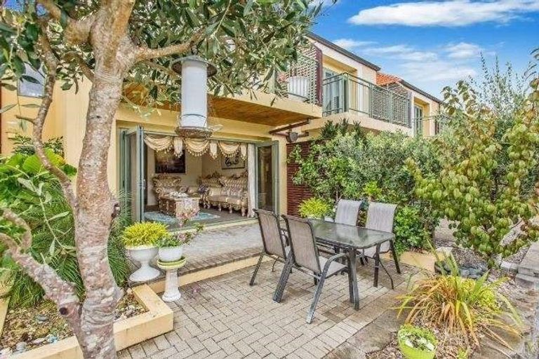 Photo of property in 157 Waterside Crescent, Gulf Harbour, Whangaparaoa, 0930