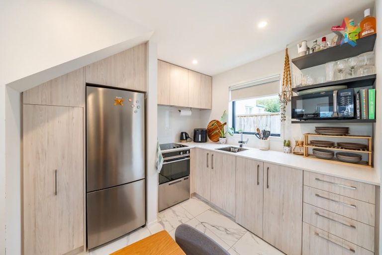 Photo of property in 4e Avon Street, Waterloo, Lower Hutt, 5011