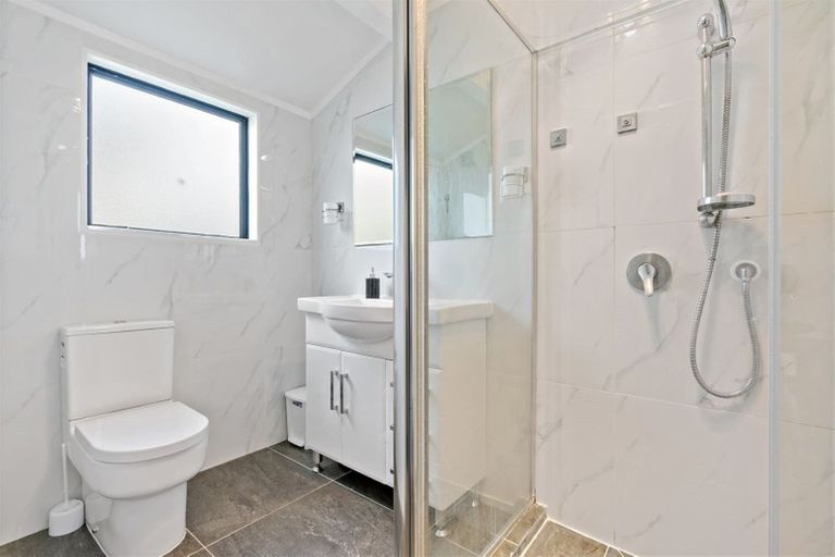 Photo of property in 1/277 Porchester Road, Takanini, 2112