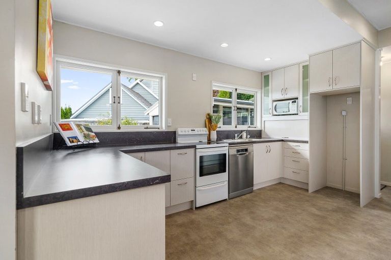 Photo of property in 75 Princes Street, Cambridge, 3434