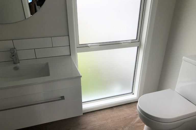 Photo of property in 1/7 Burrows Place, Ilam, Christchurch, 8041