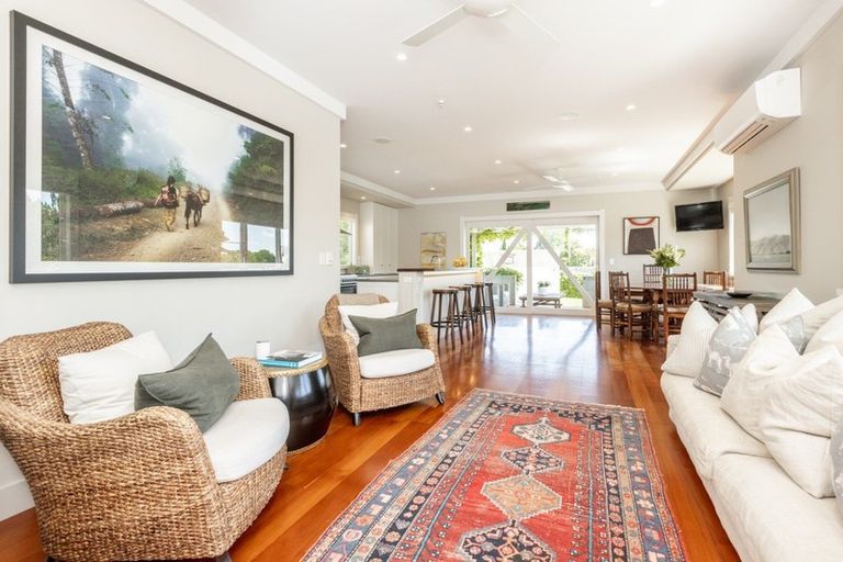 Photo of property in 86 Mchardy Street, Havelock North, 4130